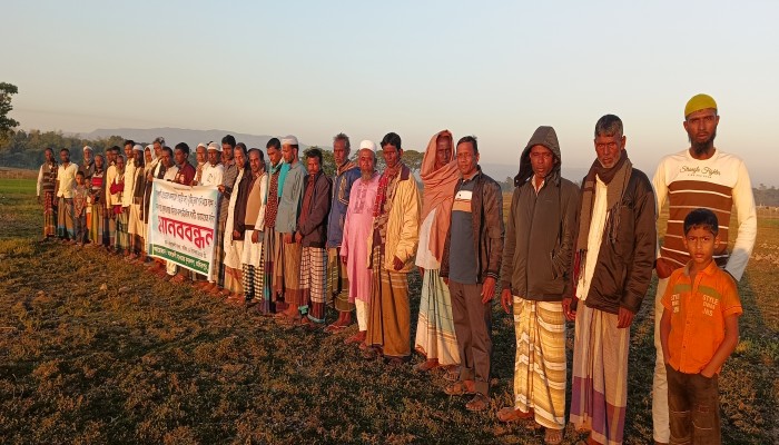 আঙ্গারুলি হাওরের ফসল রক্ষায় বাঁধ মেরামতের দাবি