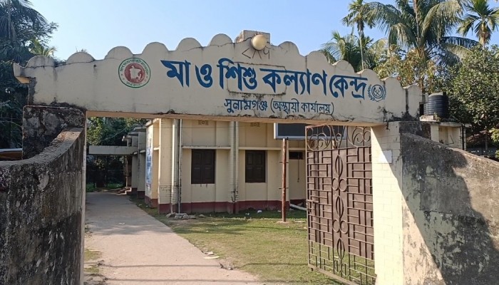 বরাদ্দের অভাবে ভবন নির্মাণকাজ বন্ধ, ভাড়া বাসায় চলছে কার্যক্রম
