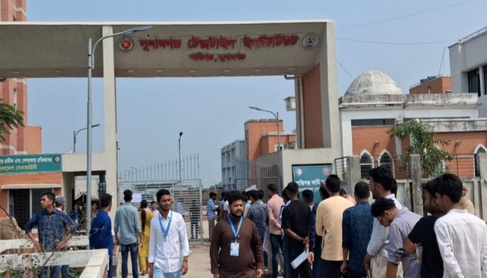 সুবিপ্রবিতে গুচ্ছভুক্ত ‘সি’ ইউনিটের ভর্তি পরীক্ষা অনুষ্ঠিত