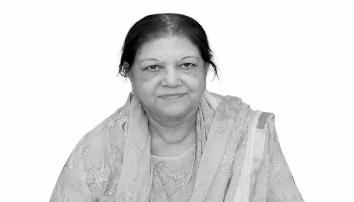 চলে গেলেন ঝর্ণা আপা এবং স্মৃতিটুকু থাক