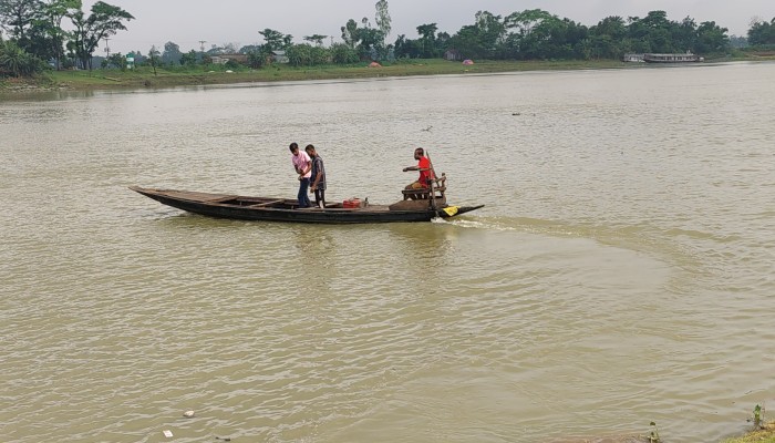 বাড়ছে নদ-নদীর পানি, ঝুঁকিতে উঁচু এলাকার ফসল