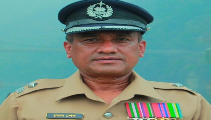 সিলেট বিভাগের শ্রেষ্ঠ ওসি হলেন সুনামগঞ্জ থানার রতন শেখ