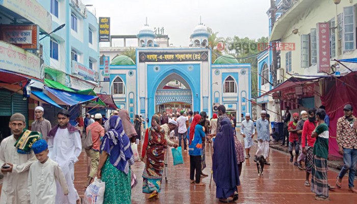 শাহজালাল (র.) ও শাহপরাণ (র.) মাজারের আয়ের টাকা কোথায় যায়, হিসেব চাইলো জেলা প্রশাসন
