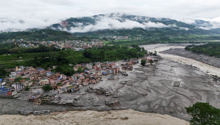 নেপালে ভয়াবহ বন্যা, মৃত্যু ছাড়াল ৩৬০, এখনও নিখোঁজ ১৪০০ মানুষ