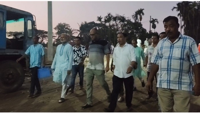 চারলেন প্রকল্পে মানসম্মত উপকরণ নিশ্চিত করে নির্ধারিত সময়ে কাজ শেষের নির্দেশ