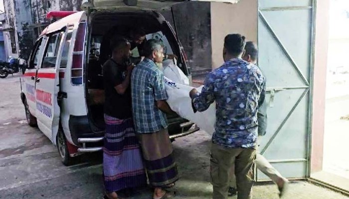 জগন্নাথপুরে বিয়ের দাওয়াত না দেওয়াকে কেন্দ্র করে চাচাতো ভাইকে কুপিয়ে হত্যার অভিযোগ