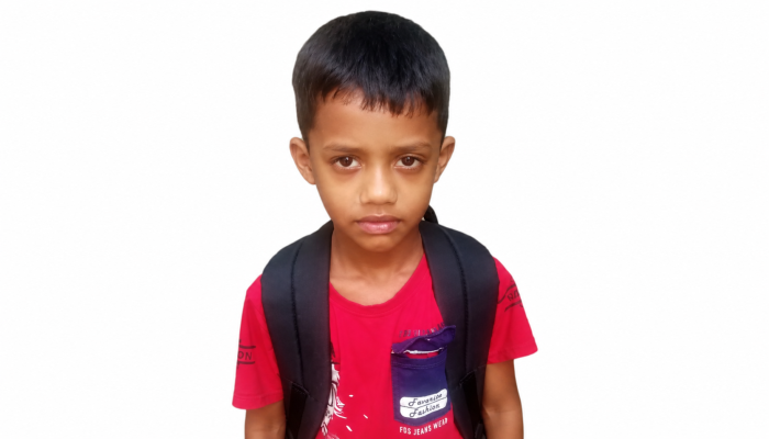 বাচঁতে চায় হৃদরোগে আক্রান্ত ছোট্ট শিশু রবিউল